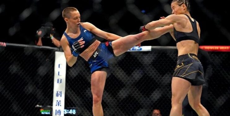 Hasil UFC 261: Tendangan Kaki Kiri Namajunas Jadikannya Juara Dunia