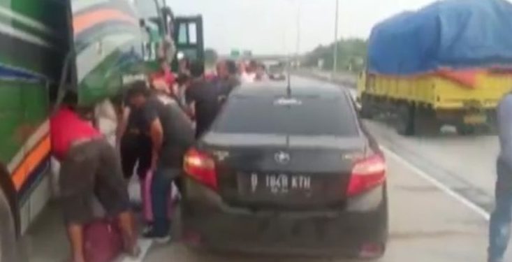 10 Kilogram Sabu Berhasil Diamankan dari Sebuah Bus di Jalan Tol Lampung