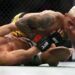 Menang TKO, Charles Oliviera Jadi Juara Baru di UFC 262