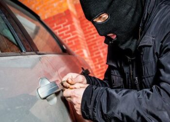 Waspada Kejahatan Gembos Ban Mobil Mengintai Nasabah Bank