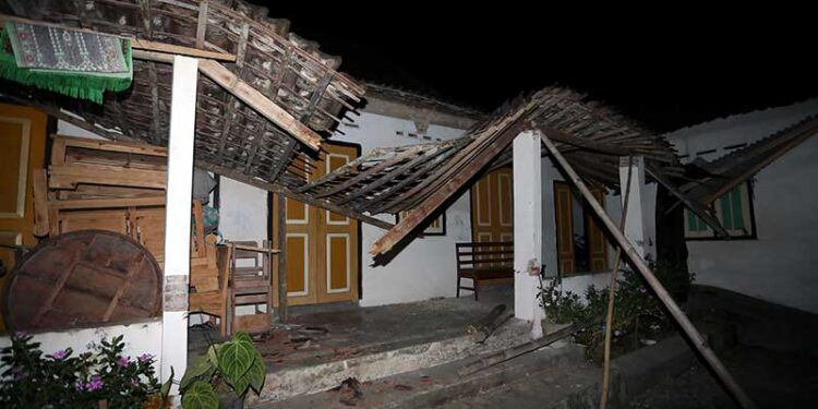 Update Gempa Terkini Blitar, Ratusan Bangunan Rusak