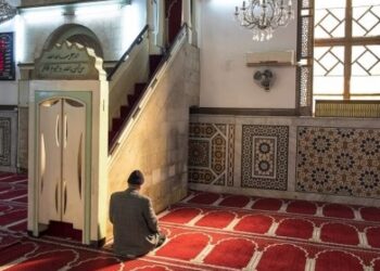 Ada 6 Rukun Iman Yang Wajib Diyakini Tiap Muslim, Simak Penjelasannya