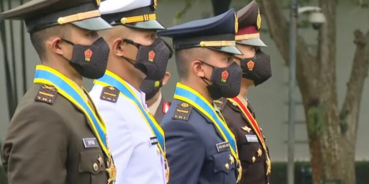 Pesan Jokowi Saat Lantik 700 Perwira Remaja TNI-Polri
