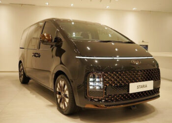 Spesifikasi Hyundai Staria Yang Digadang Jadi Pesaing Toyota Alphard