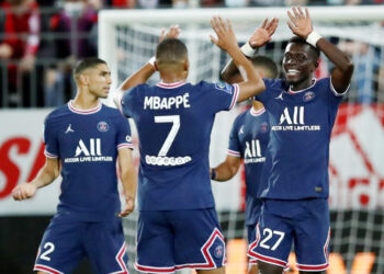 PSG Kukuh di Puncak Klasemen Usai Bekuk Tuan Rumah Brest