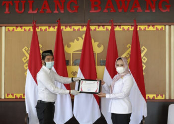 Winarti Akan Menaikkan Insentif Guru Honorer Tahun Depan