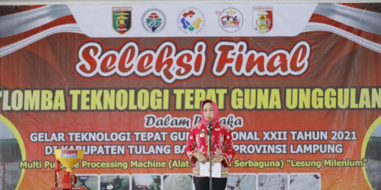 Winarti Perkenalkan Lesung Milenium Pada Lomba TTG Nasional XXII
