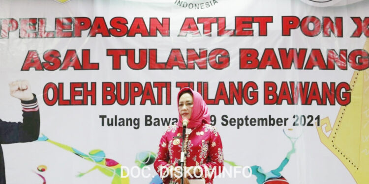 Pesan Winarti Saat Melepas Tiga Atlet Yang Akan Bertanding Pada PON Ke-20 di Papua