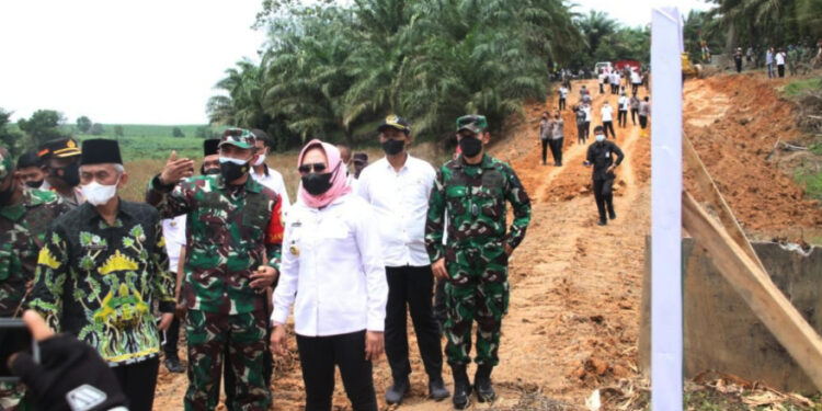 Hadiri Pembukaan TMMD Ke-112, Winarti Sampaikan Ini