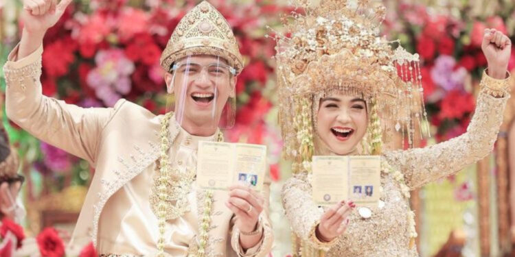 Ria Ricis Dapat Kado Pernikahan Senilai Rp 10 Miliar