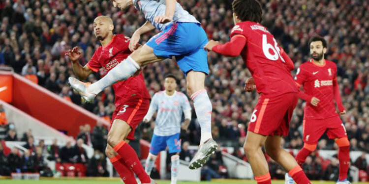 Bantai Man Utd Tanpa Balas, Liverpool Puncaki Klasemen Liga Inggris