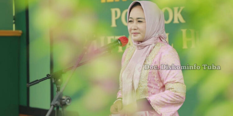 Winarti Kucurkan Rp 100 Juta Untuk Renovasi Mushola di Ponpes Miftahul Huda Dua Ribu