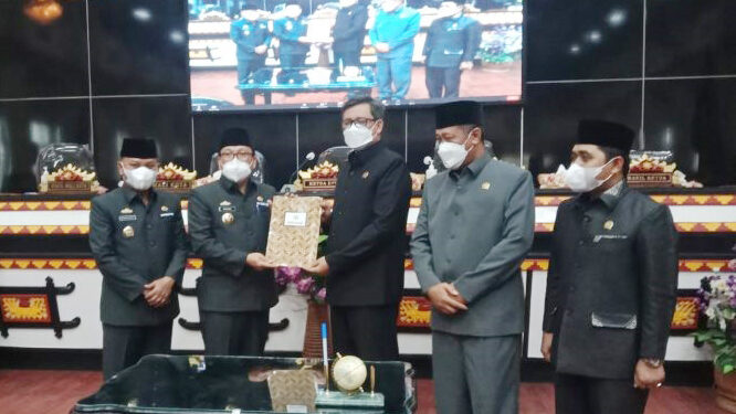 DPRD Kota Metro Gelar Sidang Paripurna Raperda Pelaksanaan APBD Tahun 2021