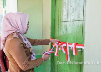 Serahkan Kunci Secara Simbolis, Winarti: Hingga Agustus 2022 sudah 1.477 Unit Rumah Dibedah