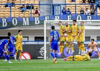 Maung Bandung Bekuk Persebaya di Ajang BRI Super League 2025/2026, Bajul Ijo Dapat Kartu Merah