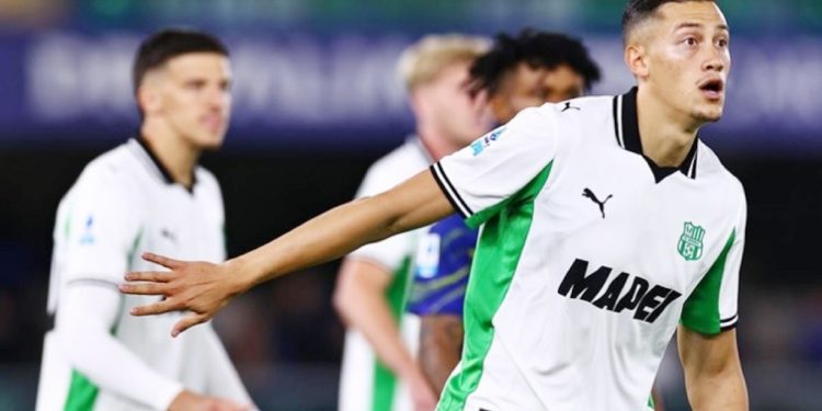 Verona Dibungkam di Kandang Sendiri, Sassuolo Bawa Pulang Tiga Poin