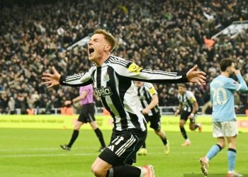 Harvey Barnes Cetak Brace Kala Newcastle Bekuk Manchester City