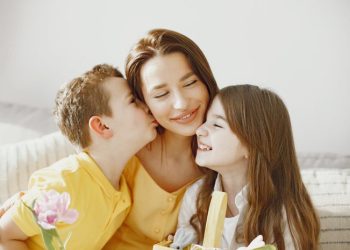 Tema, Makna, dan Ucapan Untuk Peringatan Hari Ibu 2025