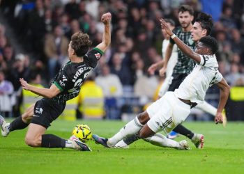 Los Blancos Tempel Ketat Pemuncak Klasemen Usai Bekuk Elche