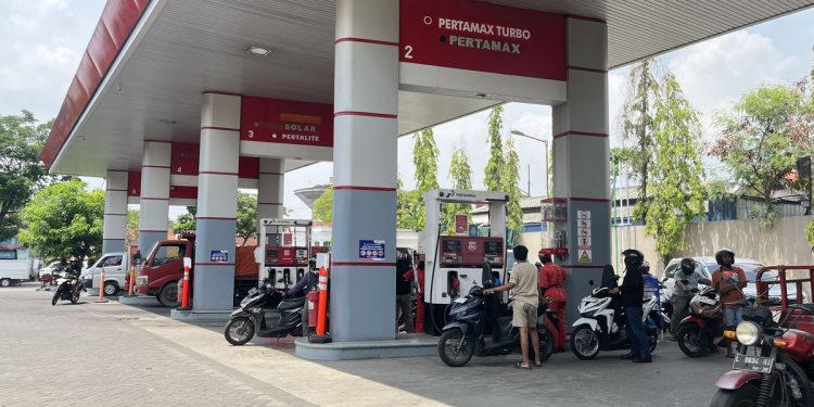 Pertamina Resmi Menaikkan Harga BBM Per 18 April 2026